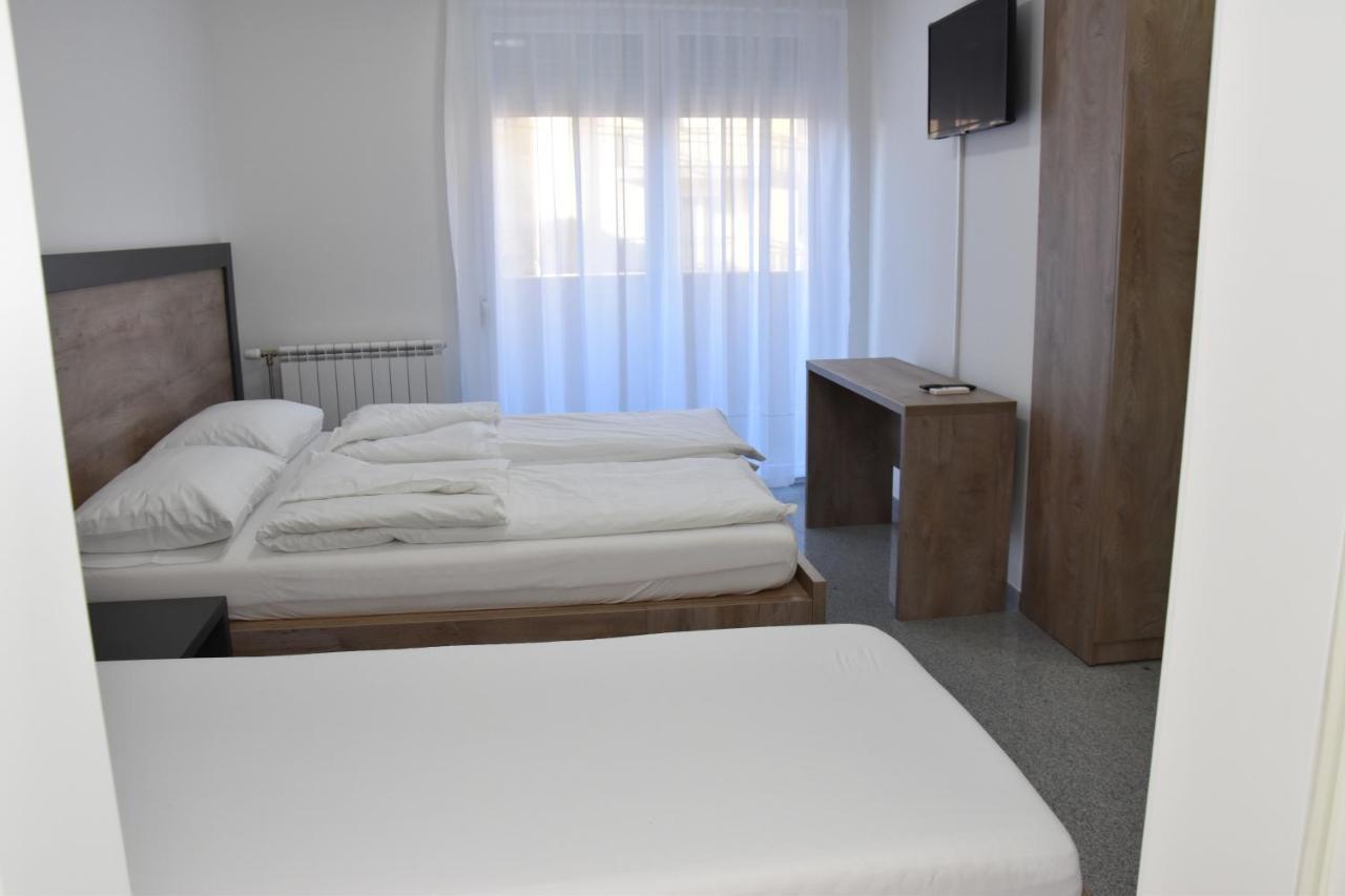 Motel Centar Bijeljina Luaran gambar